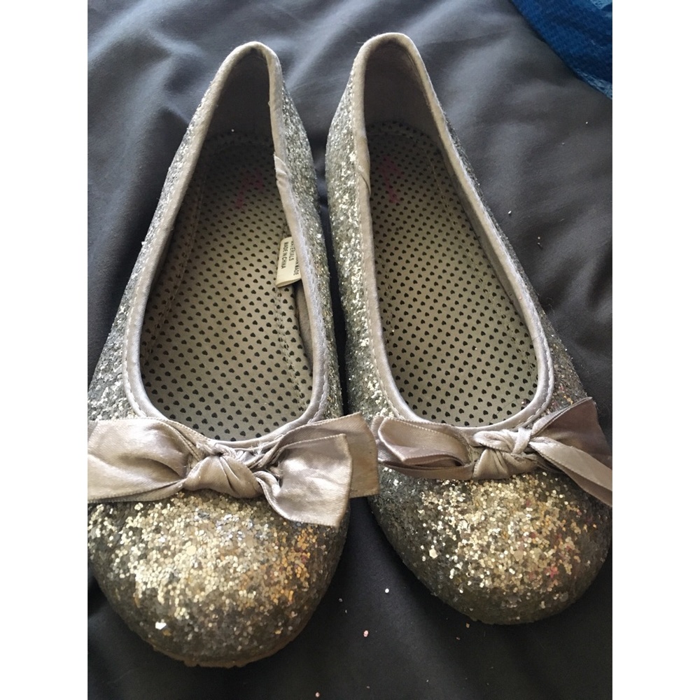Torrid silver glitter flats